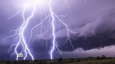 Как защититься от молнии, семейный донор, ботфорты от варикоза и борьба с болезнью Бехтерева 17.06.2017