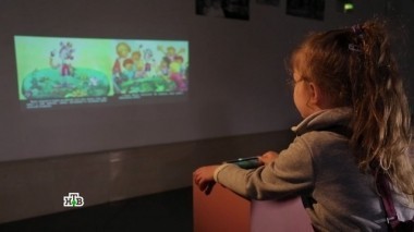 Возвращение диафильмов, туалет XXI века, квантовый телевизор и расческа, помогающая росту волос 08.04.2017