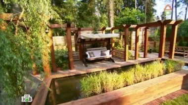 Клетчатый сад под вековыми соснами с маленькими принцессами 10.07.2016