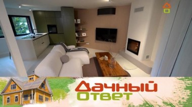 Кухня-гостиная с зелеными акцентами и без симметрии 26.10.2024