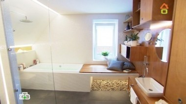 Санузел, напоминающий супрематические композиции русских художников 30.07.2016