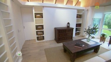 Семейная комната-трансформер с кинотеатром в несимметричной мансарде 10.06.2017