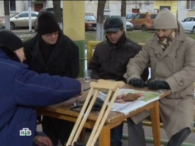 Ее мужа-инвалида обвиняет в порче имущества сосед-полицейский 17.02.2012