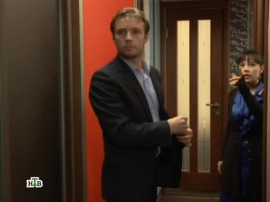 Их брак разваливается: супруга сходит с ума и во всем обвиняет мужа  26.06.2012