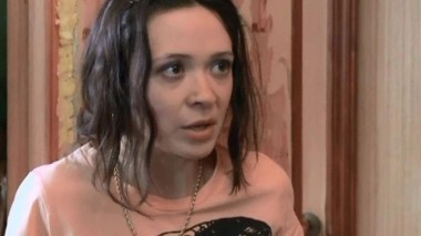 Кто мстит девушке - сотрудник ЖКХ, которому она перешла дорогу, или завистливая подруга?  13.08.2014