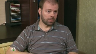 Мальчик хочет понять, почему родной отец выгнал их с мамой из дома  23.04.2014