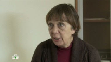 Пенсионерка хочет понять, почему внучка отказалась от ребенка и лишила ее правнука 11.11.2013