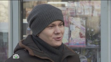 Почему муж регулярно избивает свою жену и как ей сможет помочь знакомый, который сильно в нее влюблен? 03.04.2014