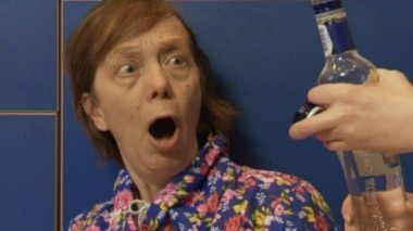 За что пенсионерка выгнала из квартиры родную дочь? 04.06.2013