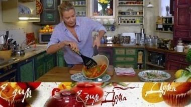 Панна котта Беллини, куриные грудки с персиками и красный рис из тунца и апельсина 25.11.2017