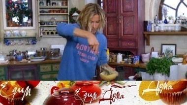 Закуска из запеченных баклажанов с овощами и чипсами из питы, пряные перепелки с салатом из кускуса и новогодний фондан 23.12.2017