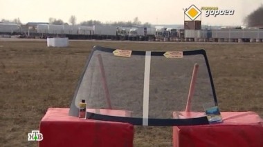 Дайджест: средства от дождя и дорожной грязи, аварийные фазы луны, погоня за байкером и о чем хрустит Chevrolet Cruze 05.08.2016