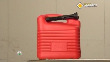 Какие канистры для бензина безопаснее, первая иномарка из российских деталей и парковка по зеркалам с Анной Калашниковой 14.07.2017