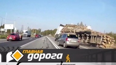 Правило для круговых перекрестков, контрафактные детали, знаки новичков и остановка автомобиля при отказе тормозов 04.11.2017