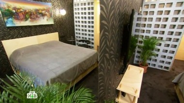 Готический спальный интерьер с брутальными блоками для светящейся перегородки 22.10.2016