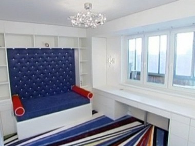 Театральная гостиная с декорациями 08.03.2013