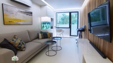 Зеркала, стекла и глянец для превращения темной гостиной в легкую, чистую и прозрачную 18.06.2016