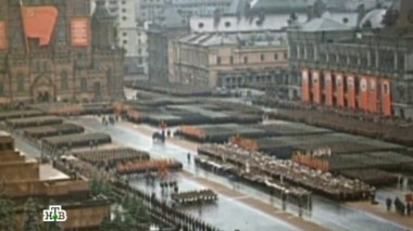 Алые погоны на Красной площади 08.05.2015