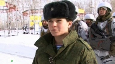 Рязаночки идут в войска: десант по-девичьи 06.06.2013