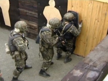 С марш-броска - на экзамен: продолжение турнира элиты внутренних войск 16.11.2012