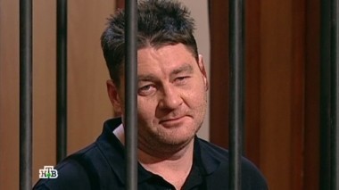 30 лет мужчины были не разлей вода, но одного из них зарезали, а второго обвинили в его гибели 18.07.2016