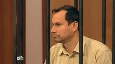 Бывший начальник УВД застрелил полицейского, который ему сильно задолжал 15.03.2015