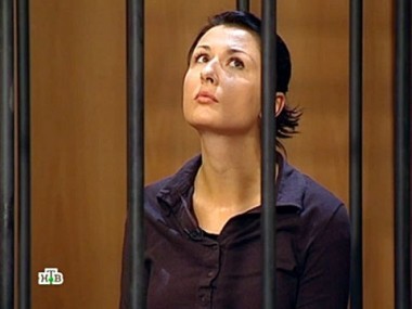 Черная зависть толкнула девушку на убийство родной сестры? 03.10.2012