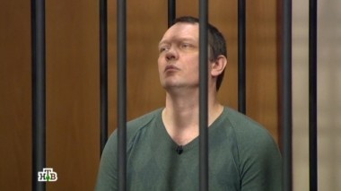 Чиновник поплатился за то, что в обмен на услугу согласился на секс с женой бизнесмена  03.04.2016