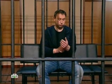 Чтобы вернуть дочь, он зарезал ее приемного отца 18.05.2012