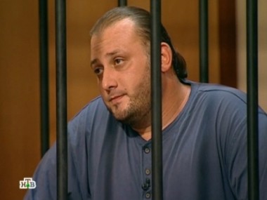 Девочка-эмо хотела покончить с собой, а отец решил покончить с ее увлечением 18.02.2013