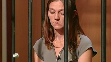 Девушка предлагала дешевую уборку, а взамен усыпляла и грабила хозяев 03.12.2015