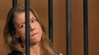 Девушка заказала убийство состоятельной матери, чтобы получить наследство 15.09.2013