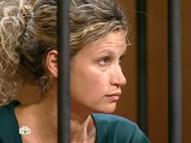 Ее подозревают в убийстве младшей сестры, но виновна ли женщина?.. 12.01.2012