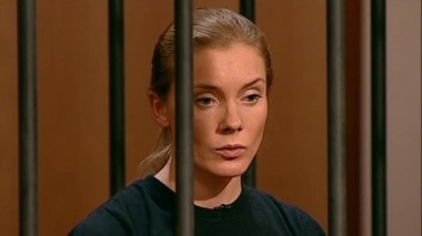 Горничная задушила свою хозяйку и похитила редкую коллекцию монет 09.09.2013