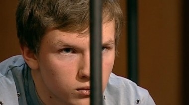 Когда жених узнал, что его невеста вышла за другого, он подорвал ее в машине 30.06.2014