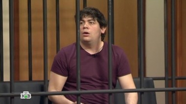 Молодой повар заколол отца-садиста, когда тот потребовал алименты на содержание 27.04.2016