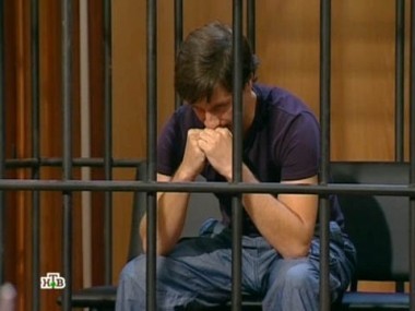 Мужчина обвиняется в убийстве бывшей жены 25.07.2012