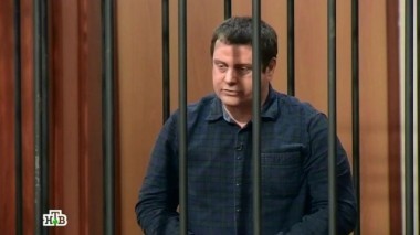 Мужчина отомстил за дочь, напав на подозреваемого в изнасиловании и его адвоката  16.05.2016