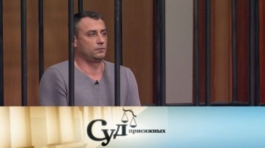 Мужчина, заступившись за честь супруги, разбил ее обидчику голову разводным ключом 12.07.2018