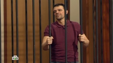 Мужчину обвиняют в убийстве пациентки психлечебницы, которая 2 года назад задушила его беременную жену 16.03.2016