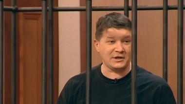 Охранник химзавода утопил начальника в едком растворе за то, что тот увел его супругу 01.09.2015