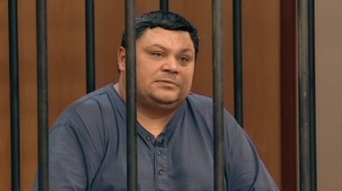 Охранник расправился с двумя студентами, с которыми застал в постели свою жену 15.12.2014