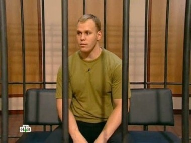 Он ограбил машину, перевозившую зарплату, но где же деньги?  11.07.2012