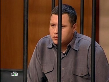 Она хотела учиться, а он разбогатеть. Теперь она мертва, а он - подсудимый 30.09.2012