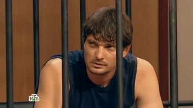 Парень подкараулил у электрички надоевшую любовницу и на платформе проломил ей голову 16.10.2014