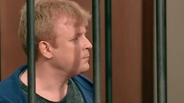 Рабочий пытался выбить долг, а стал обвиняемым в двойном убийстве 10.08.2014