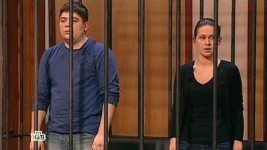 Самосуд или самооборона: менеджера банка и студентку обвиняют в жестоком убийстве 17.08.2016