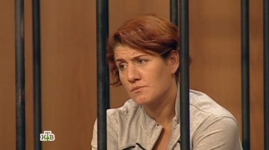 Сиделка проломила пациентке череп, чтобы скрыть кражу ее драгоценностей 09.11.2014