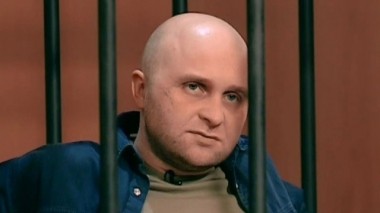 Супругов подорвали в собственной машине, обвинения предъявили родственнику-рецидивисту 10.02.2014