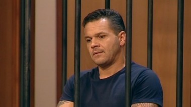 Участковый учинил допрос с пытками вору, ограбившего сестру полицейского 14.09.2014